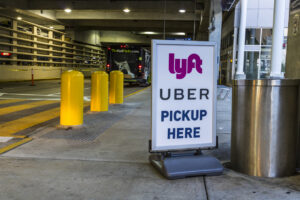 Arizona Requirements for Uber and Lyft Drivers and Vehicles
